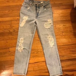Vintage Levi’s 512 with rips